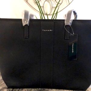🖤Tahari Tote🎄🎄🌹